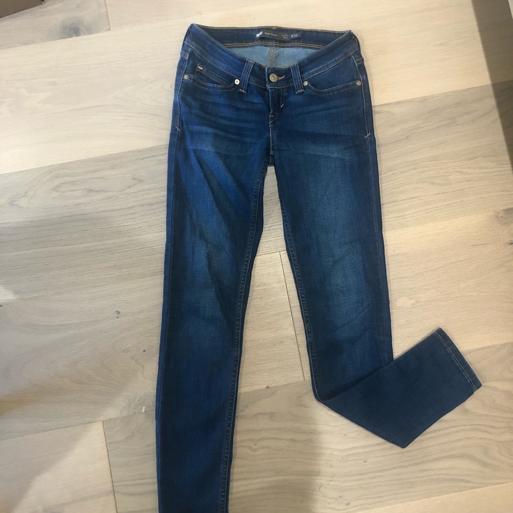 Levis Demi Curve Low Rise Skinny